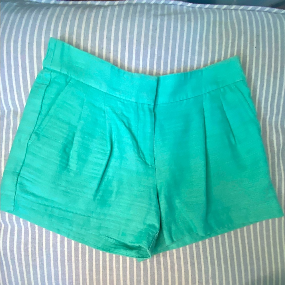 J. Crew Factory Pleated Green Shorts E9681 Size 2